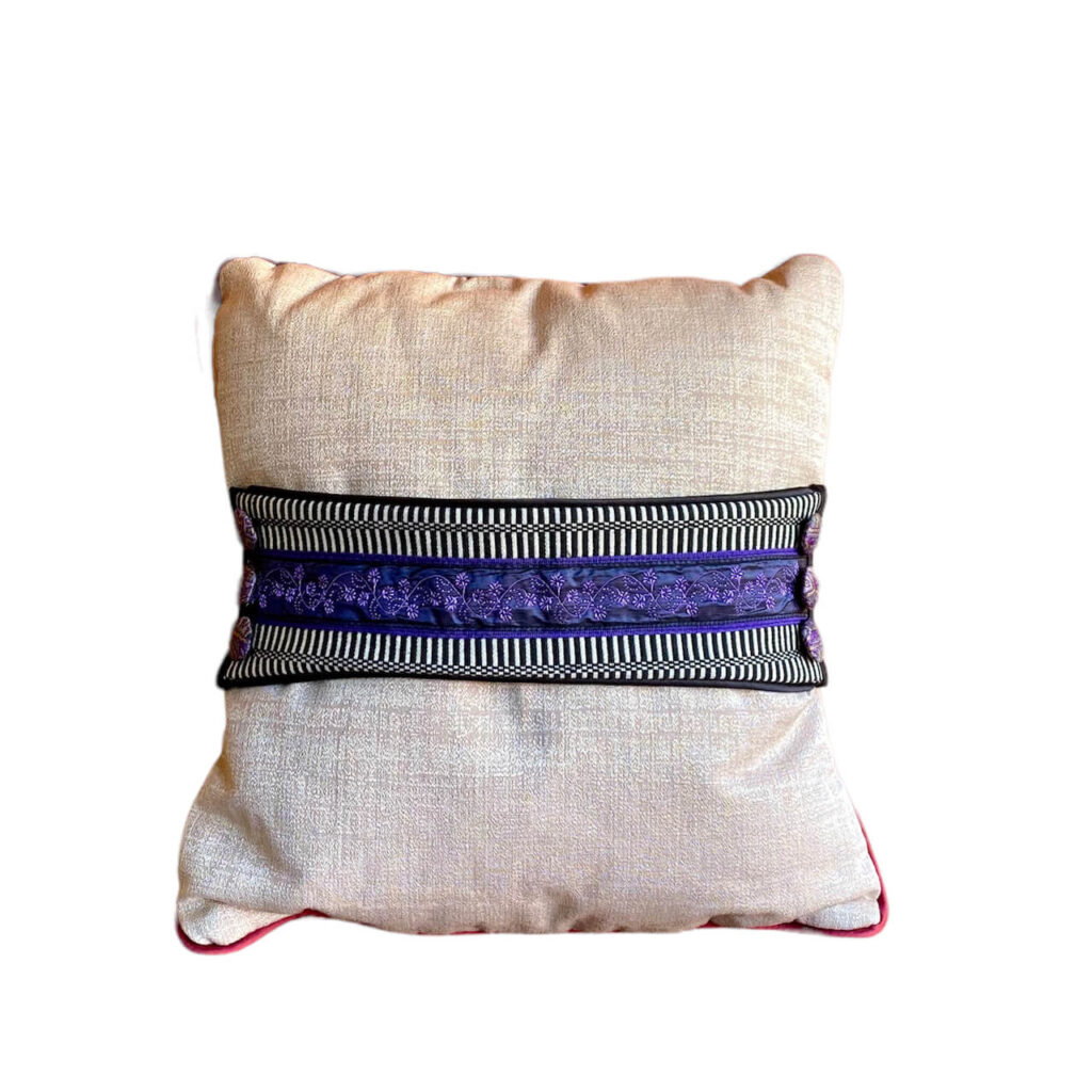 Sa Tzinta Bustier 04